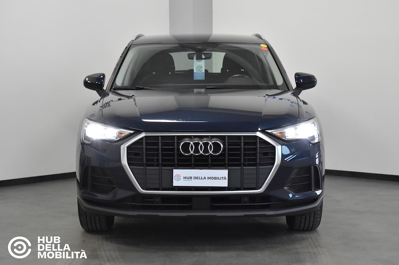 AUDI Q3 35 TDI S tronic Business